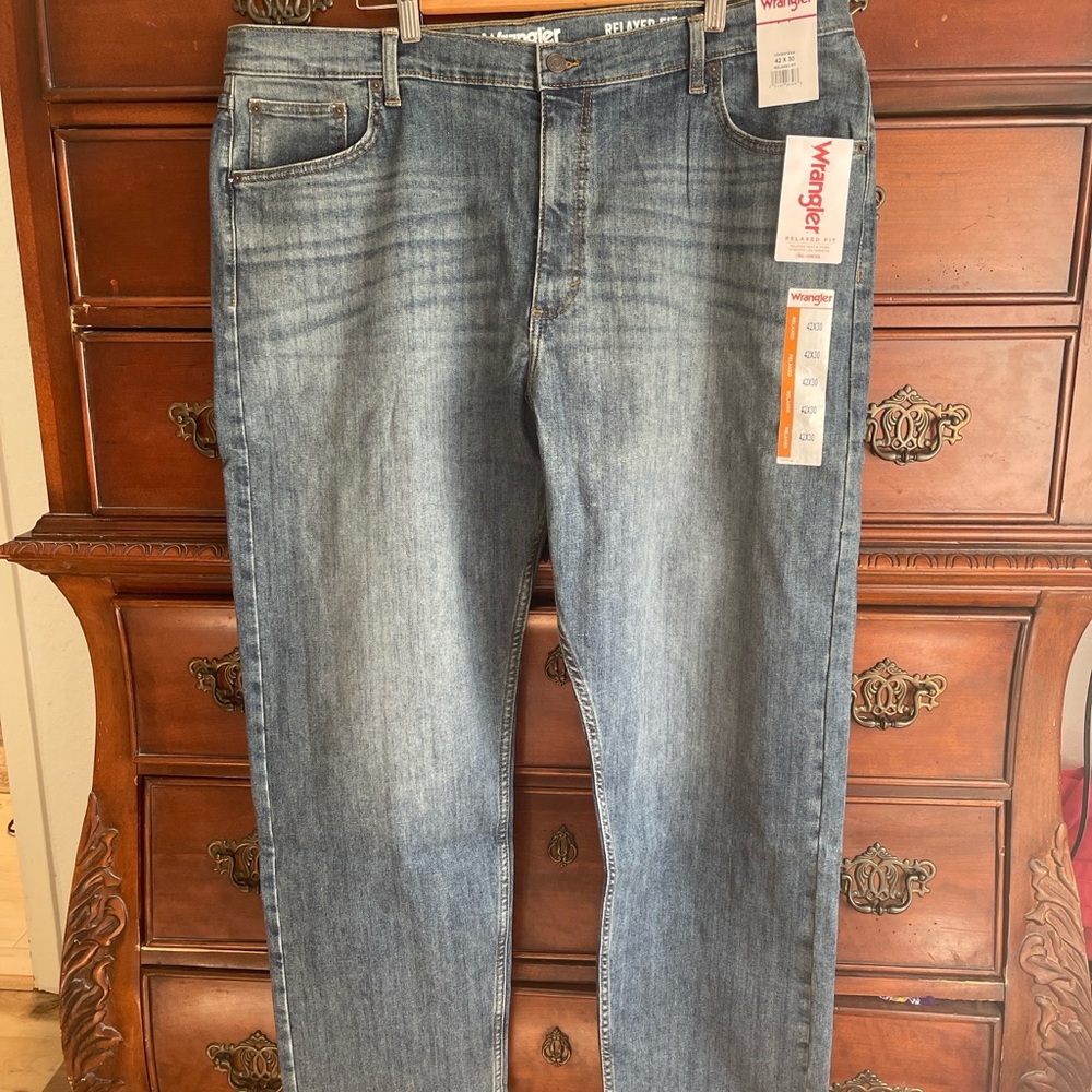 NWT FR Wrangler 42x30 Men’s Jeans